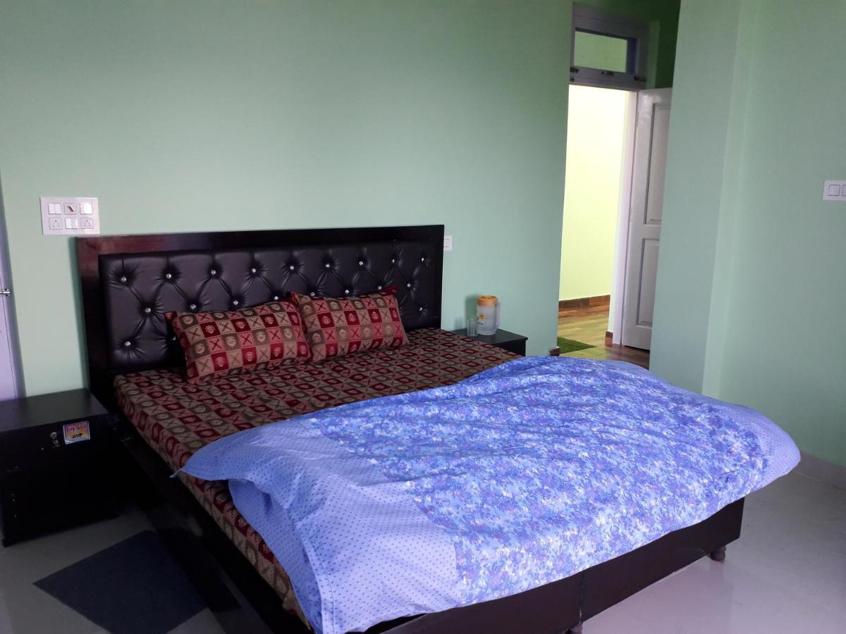 Mohinder & Mohindra Home Stay บีร์ ภายนอก รูปภาพ